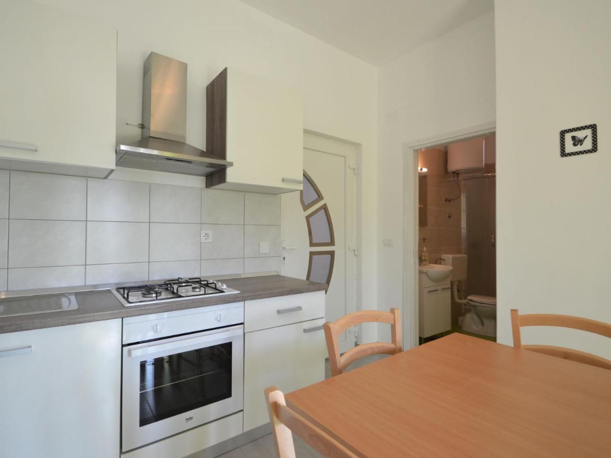 Apartment Ivan-4 By Interhome Maslenica Eksteriør bilde